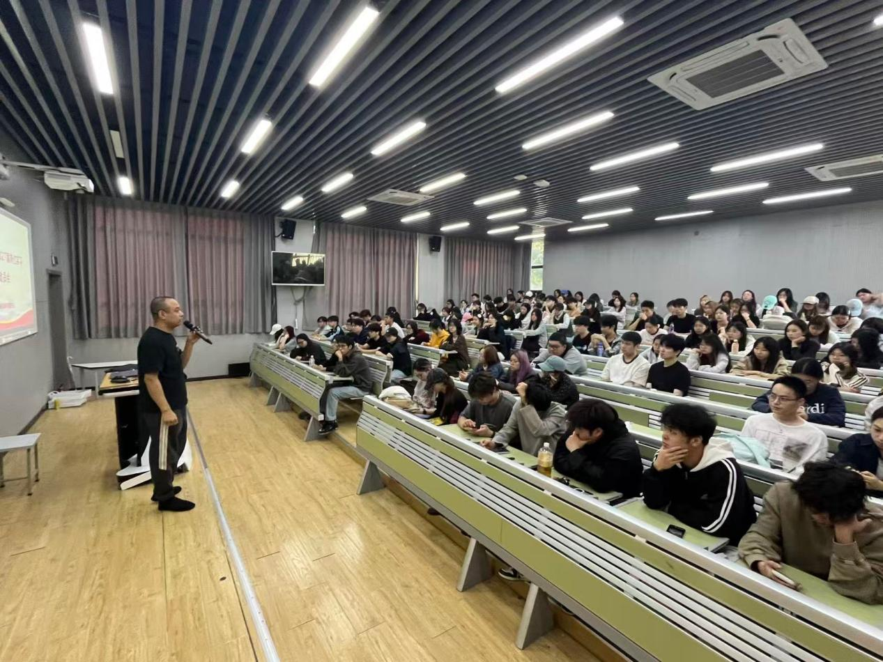 设计学院开展2027届岗位实习...